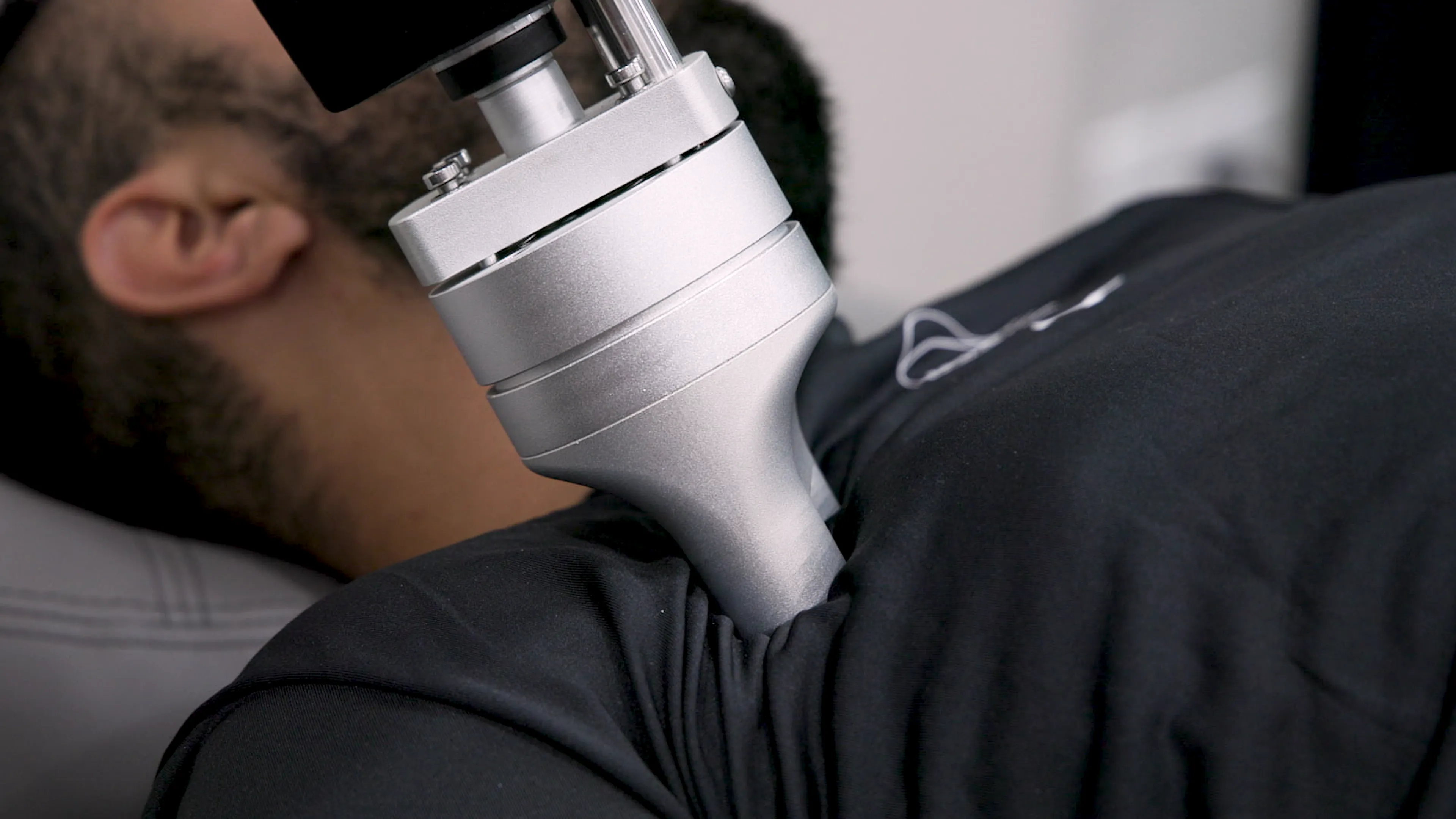 Rehabilitation therapy session at TheraMax Miami